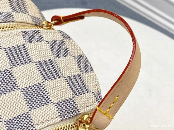 Affordable VUITTON TOILETRY BAG LOUIS 0821